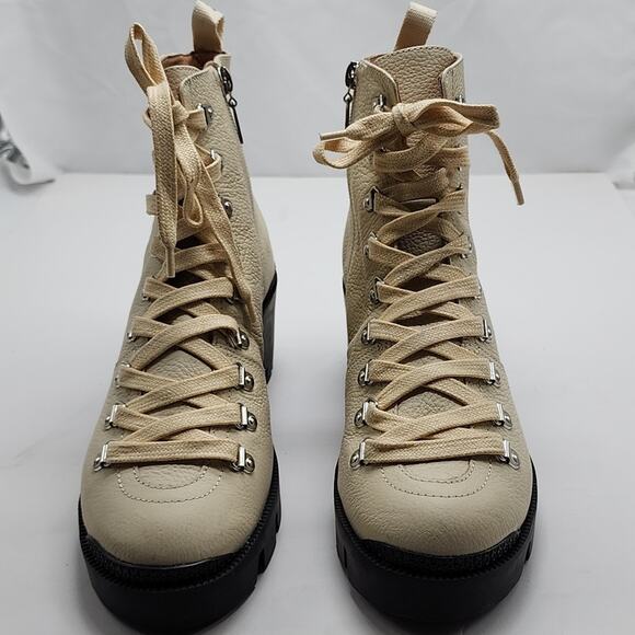 SCHUTZ XAYENE EGGSHELL LUG SOLE ANKLE BOOTIES WOMEN'S 6.5 NWOB - Picture 2 of 16